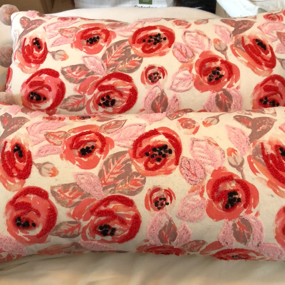 Floral decoration pillows